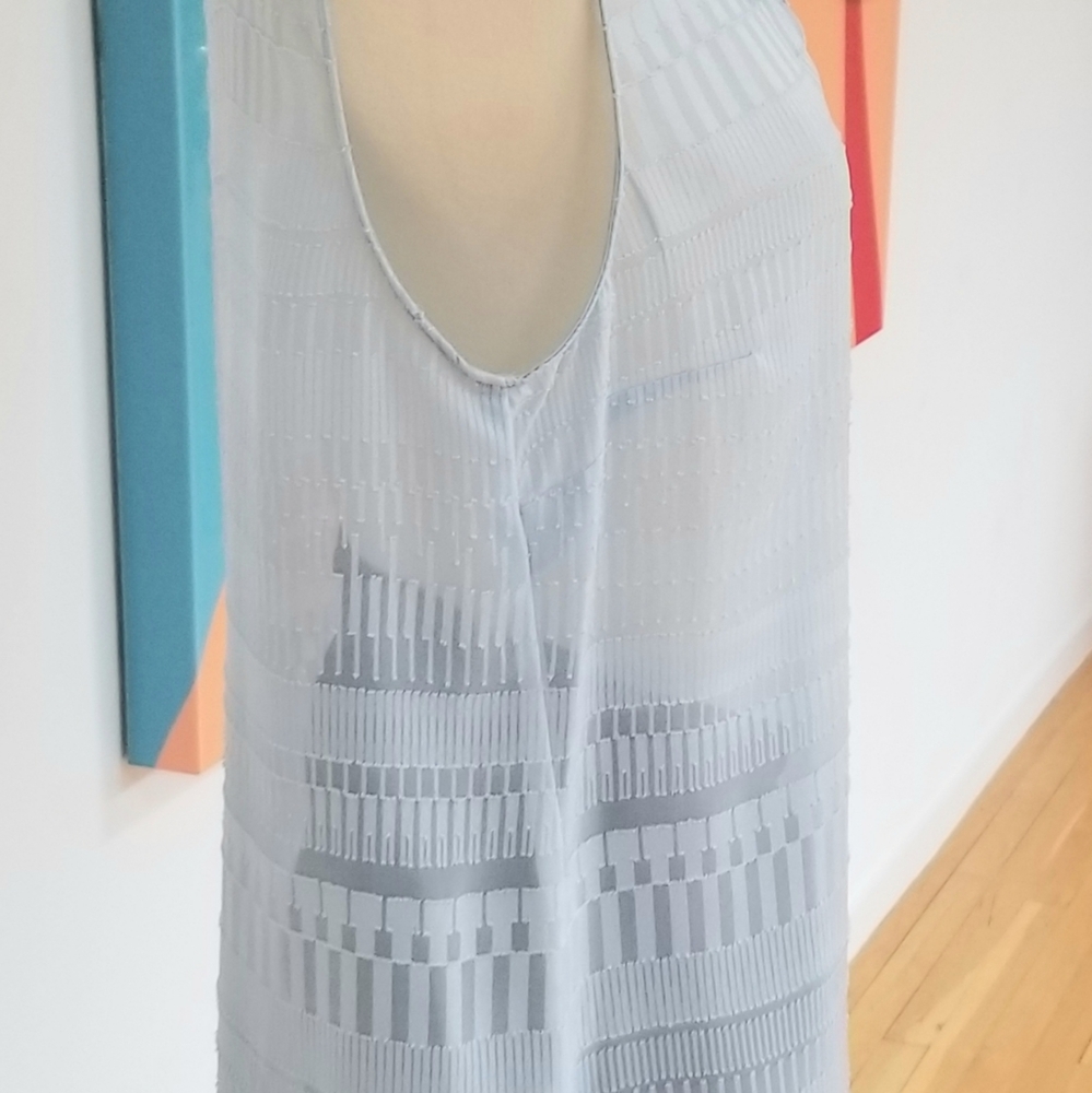 NWT ~ T Tahari Bow Sleeveless, Asymmetric Blouse Top Sheer Sky Blue M - Picture 10 of 10